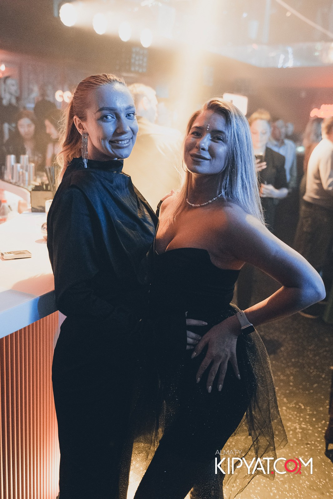 SANTA BARBARA — SPECIAL QUEST МИТЯ ФОМИН. КИПЯТКОМ АЛМАТЫ!