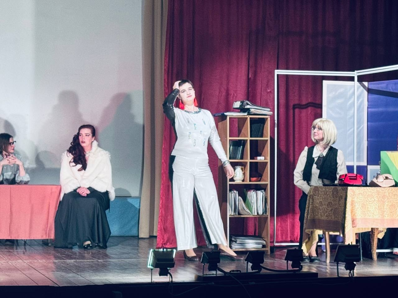 Фотографии "Мадемуазель детектив"