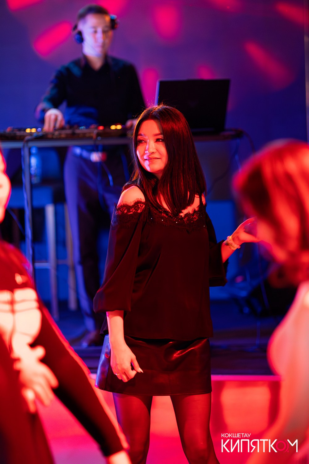 NE BRUKLIN. КИПЯТКОМ КОКШЕТАУ