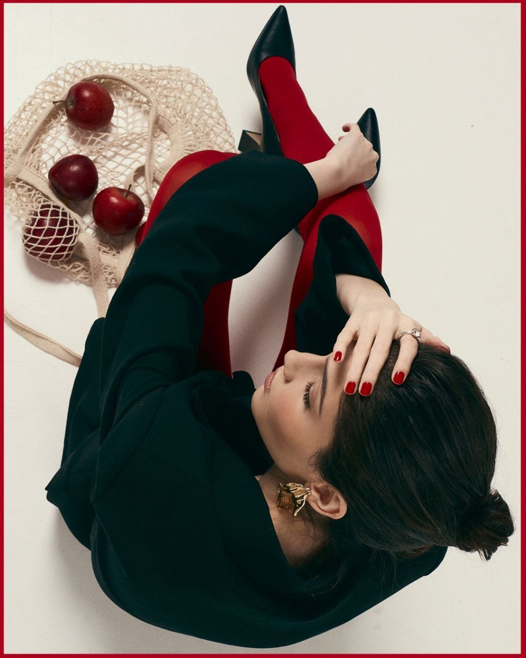 Визуал для салона красоты «Большое Красное Яблоко». Ксения Glossa. Портретный и репортажный фотограф в Самаре