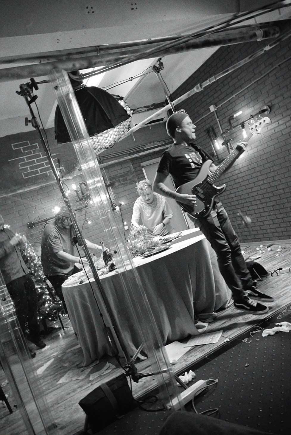 CHAYKA BAND — NEW YEAR CLIP BACKSTAGE. Фотография для артистов