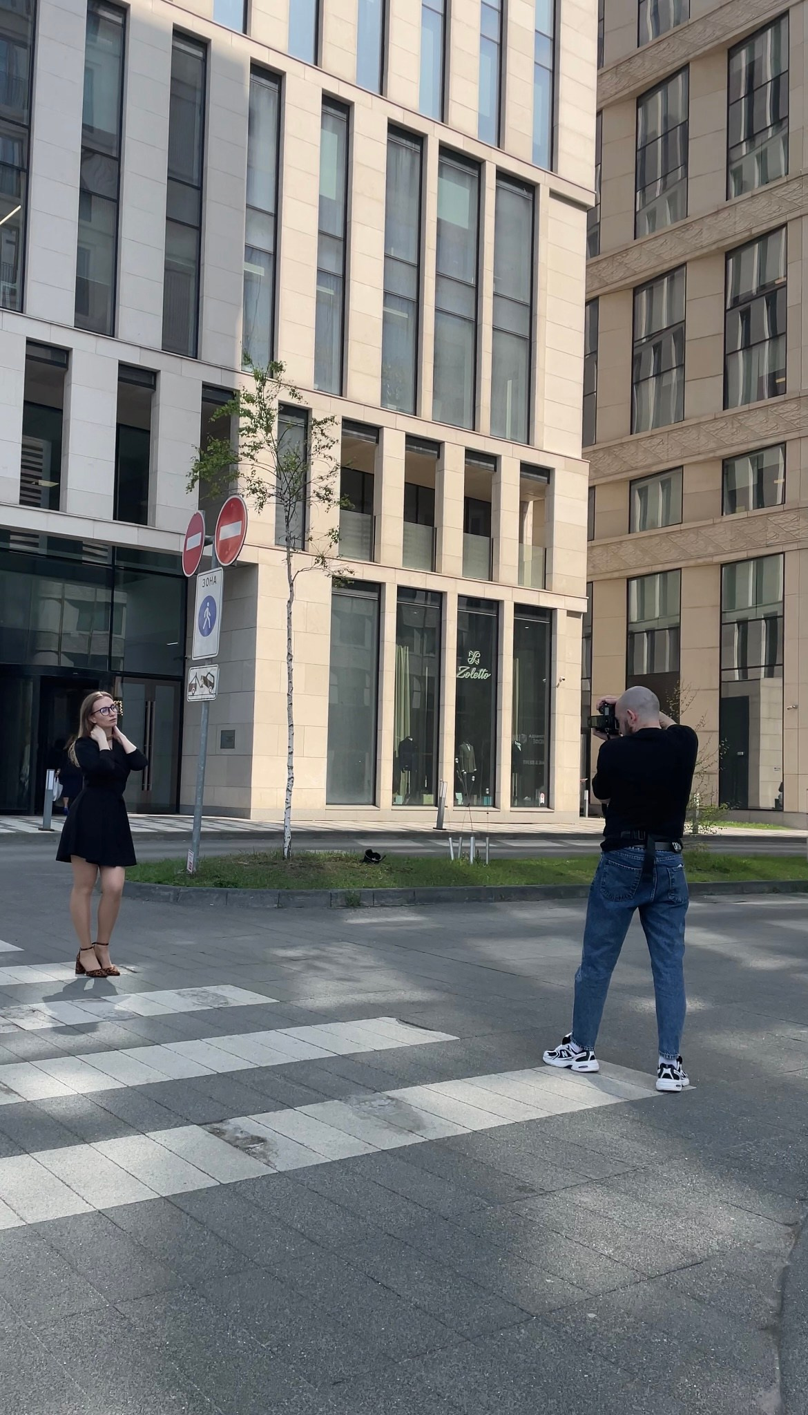 Индивидуальный Урок по фото с искуственным светом. Компания и фотошкола по созданию контента в Москве