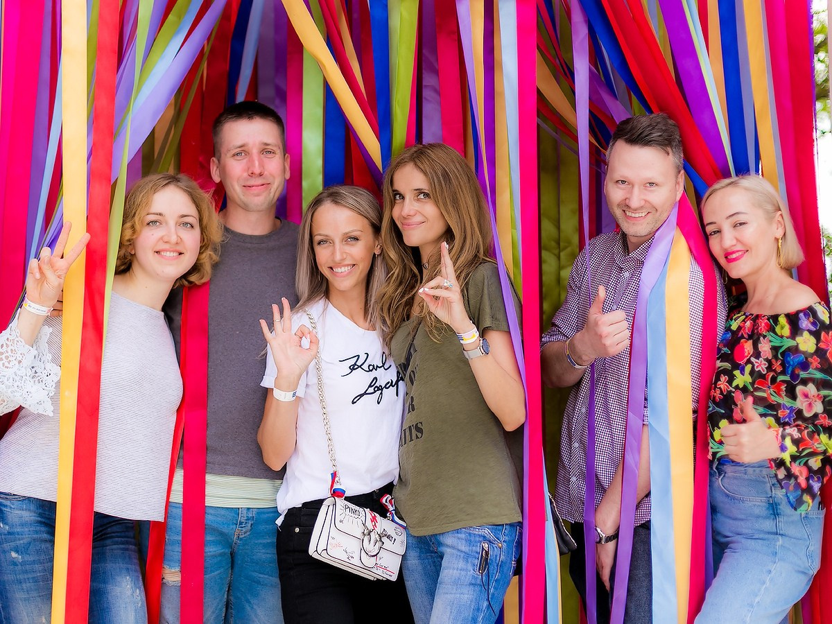 Фотосъемка корпоратива Major на берегу строгинской поймы. Репортажный фотограф Борис Геер