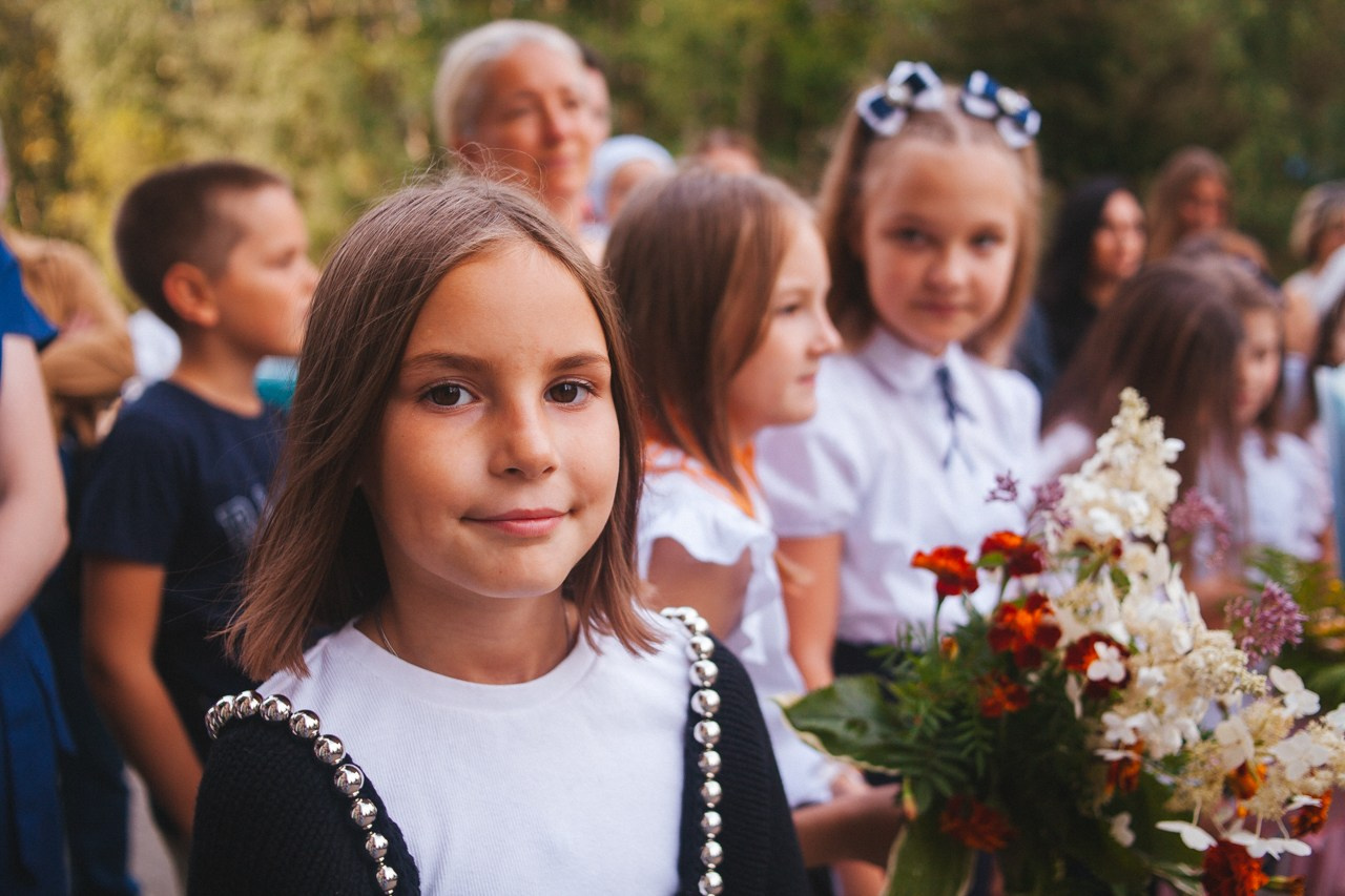 1 сентября в «Квадратике». Семейный фотограф во Всеволожске и Санкт-Петербурге Юлия Капустина