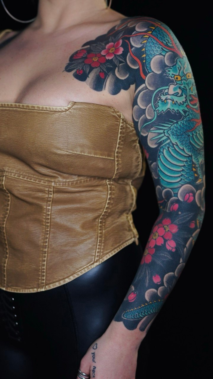 ЖЕНСКИЕ ТАТУИРОВКИ