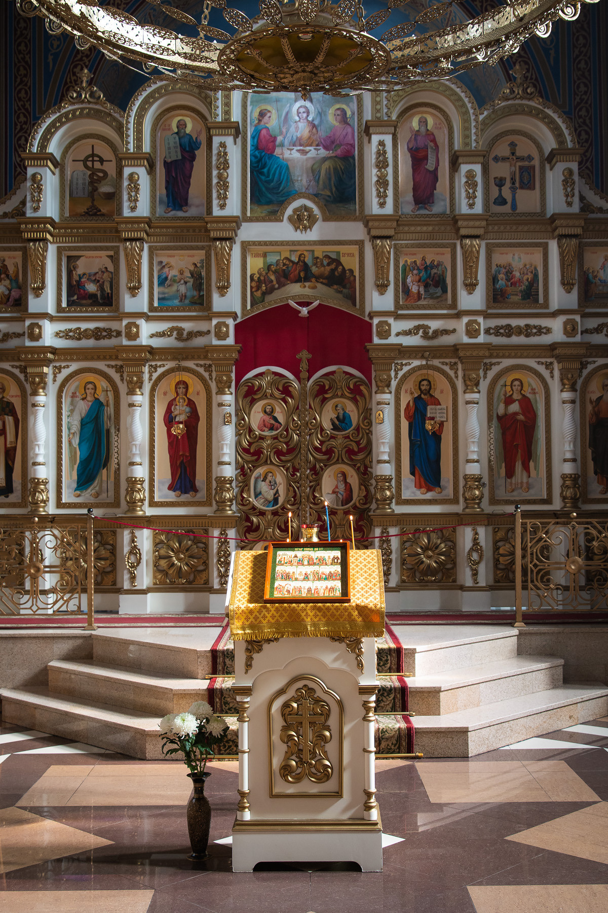 Храм Андрея Первозванного (Тюленина, 1А). Фотограф на Крещение и Венчание, Анна Щебетова, Новосибирск