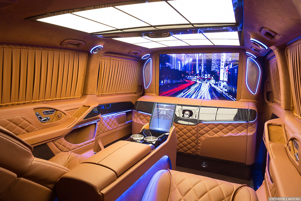 Mercedes V-class. Design Yachts and Cars