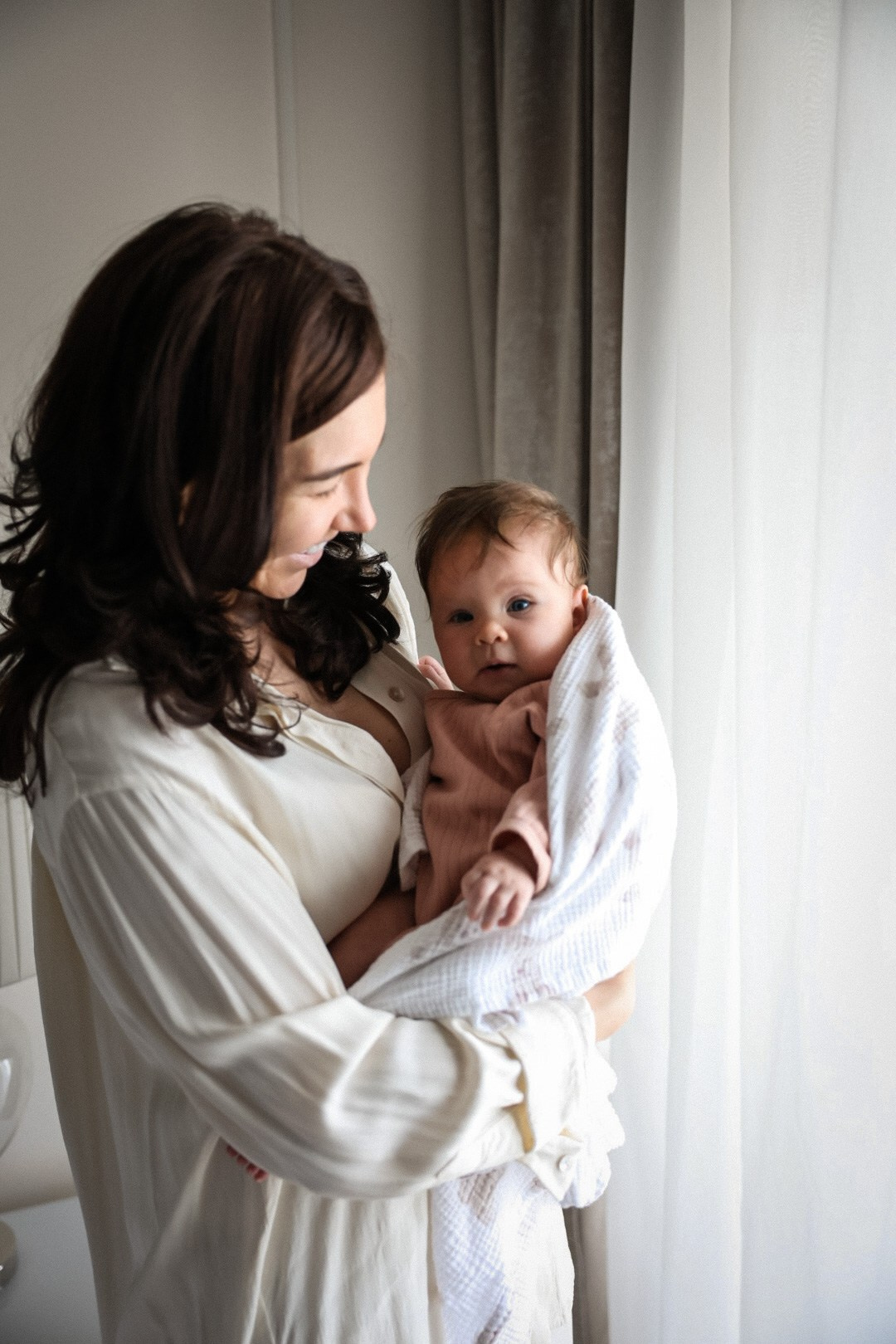 Крошка с семьей. Ваш семейный newborn и lifestyle фотограф в СПБ Наталья Журавлева