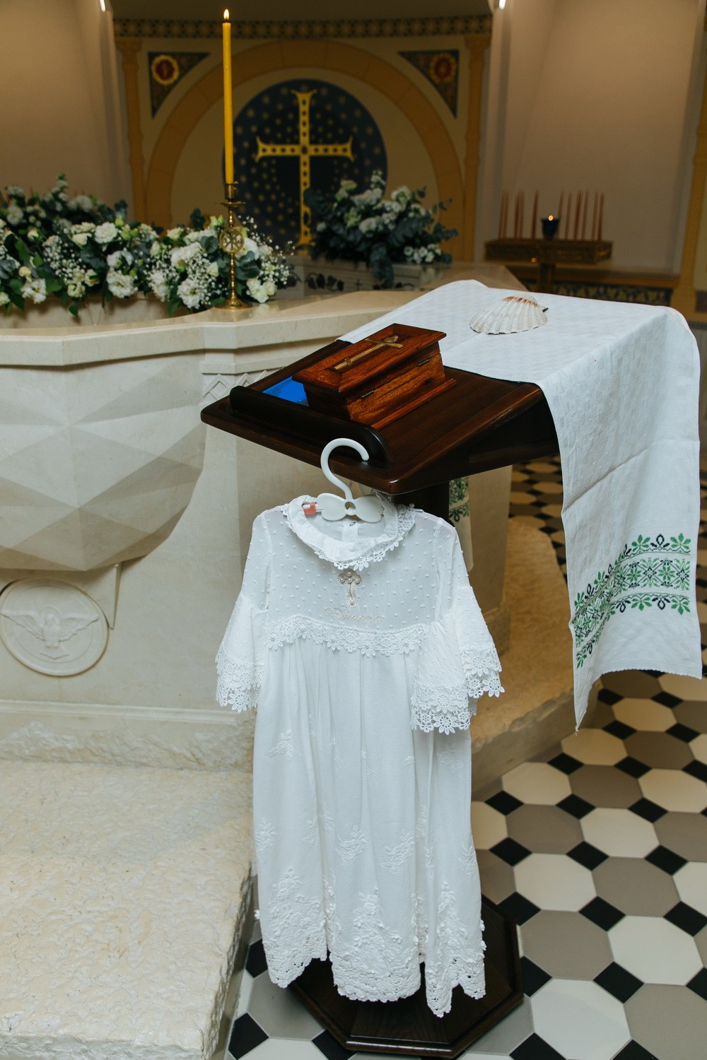  Крещение Церковь Иконы Божией Матери Всех Скорбящих СПб, где лучше крестить в спб, сколько стоит крещение в спб, лучшие храмы для крещения, крестины в питере, где крестить девочку, где крестить мальчика, намоленные церкви для крещения