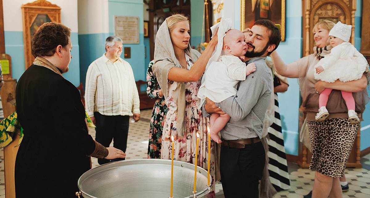 Крещение Храм Казанской иконы Божией Матери. г. Зеленогорск. Фотограф на крещение в Санкт Петербурге