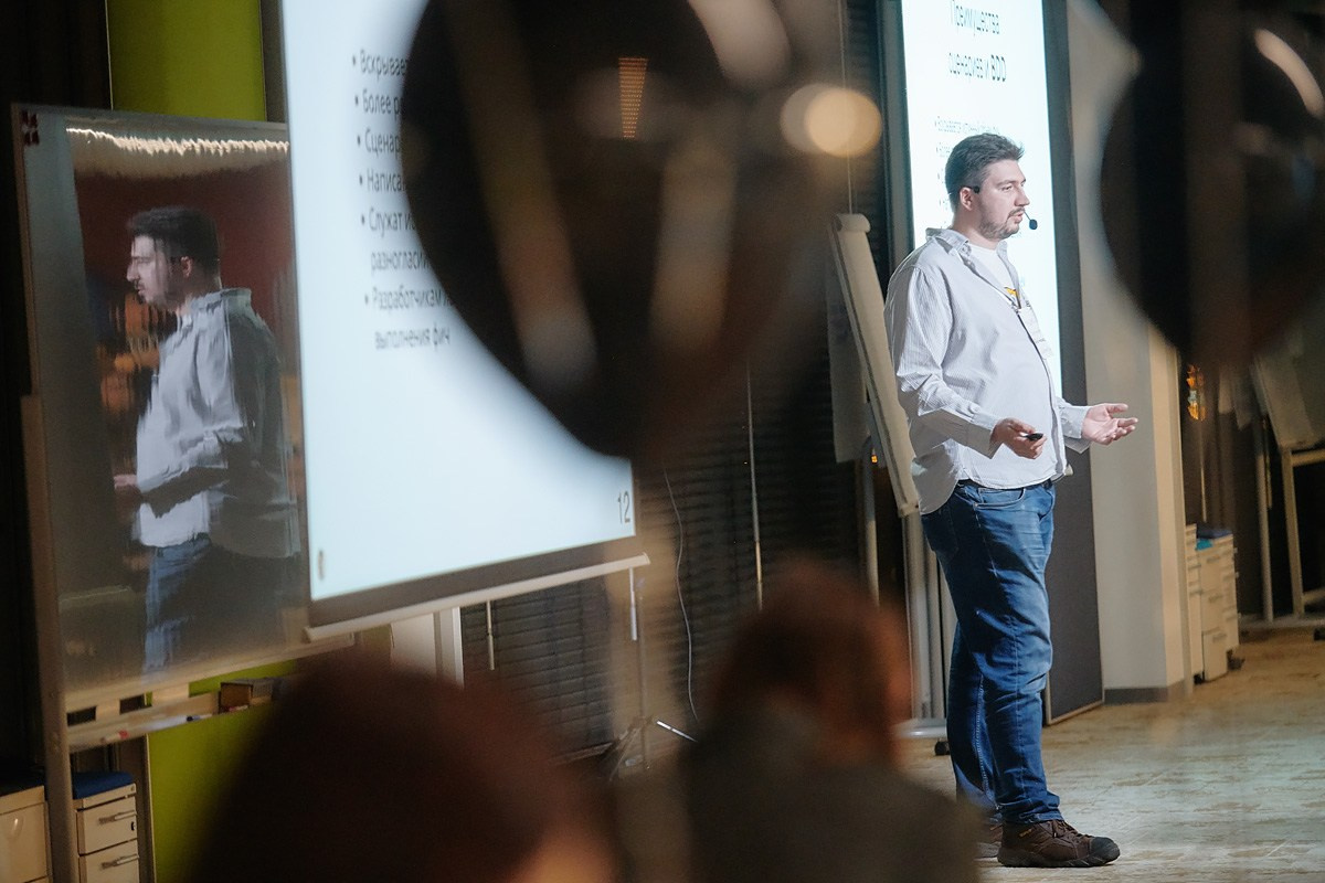 Митап в Avito. Репортажный фотограф в Москве Вадим Францев