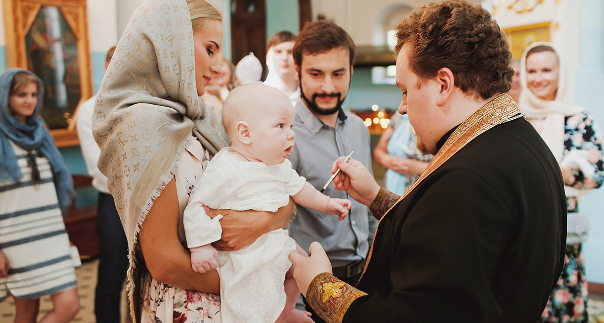 Крещение Храм Казанской иконы Божией Матери. г. Зеленогорск. Фотограф на крещение в Санкт Петербурге