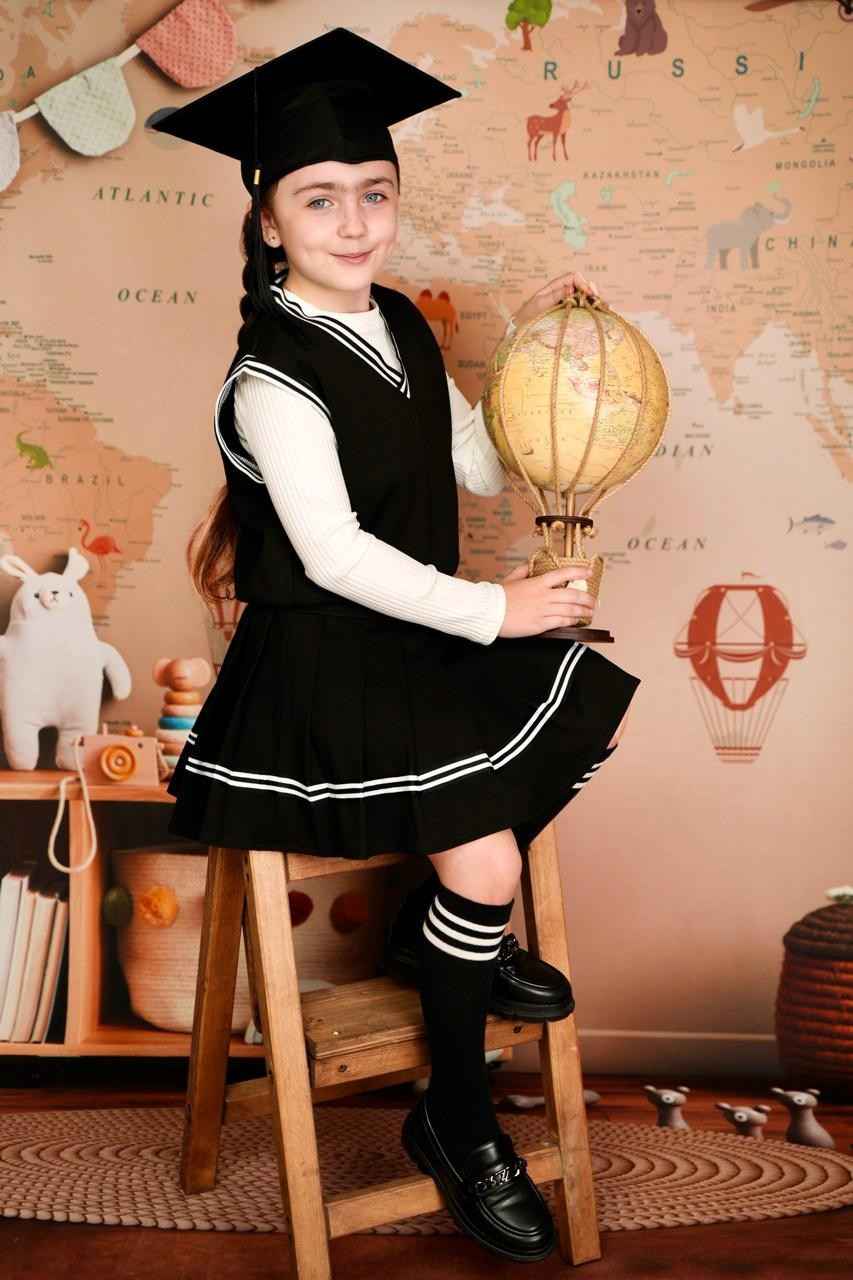 Фон начальные классы. Школьная фотография Поповы