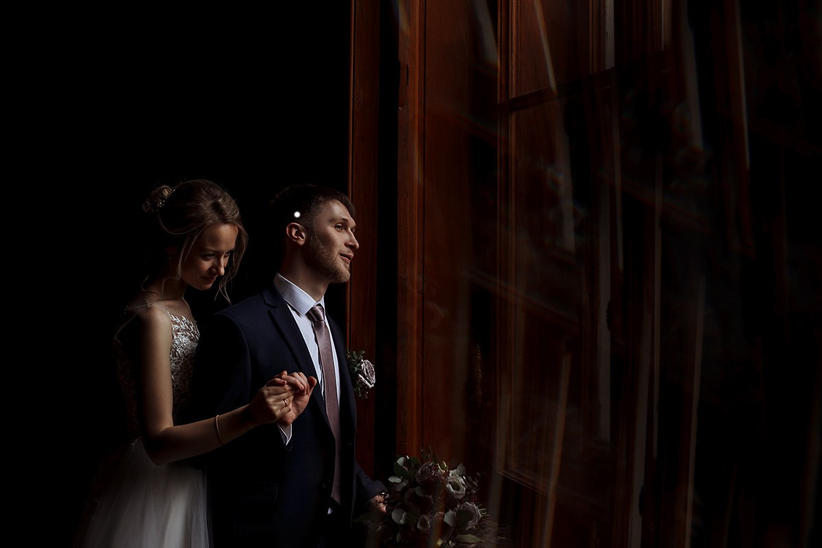 фотограф на свадьбу, свадебный костюм для жениха, платье невесты, букет для невесты, студия для свадьбы, свадебный фотограф москва санкт-петербург