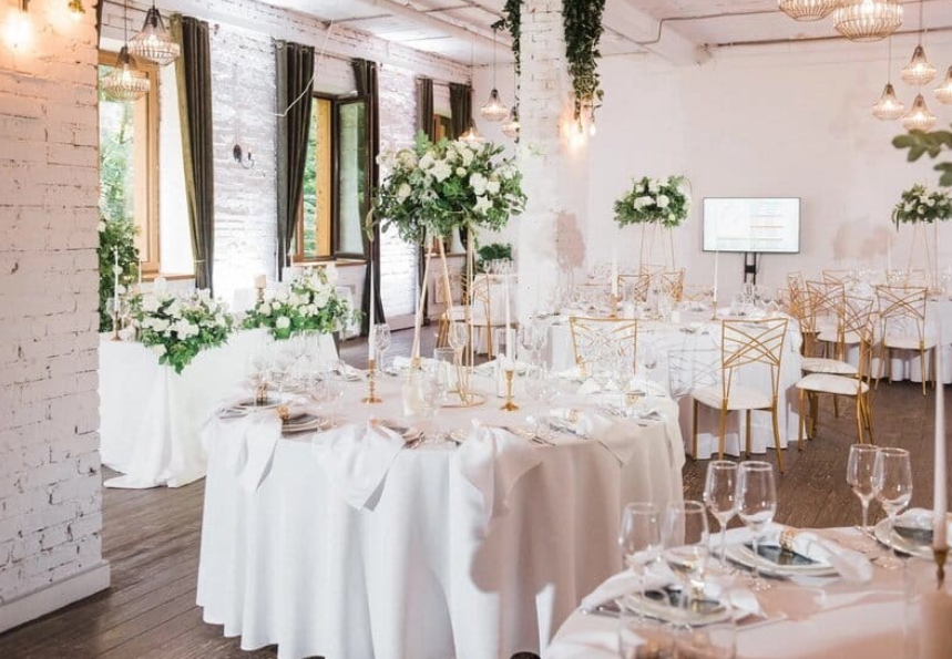 Площадка № 2-12. Свадебный организатор Москва