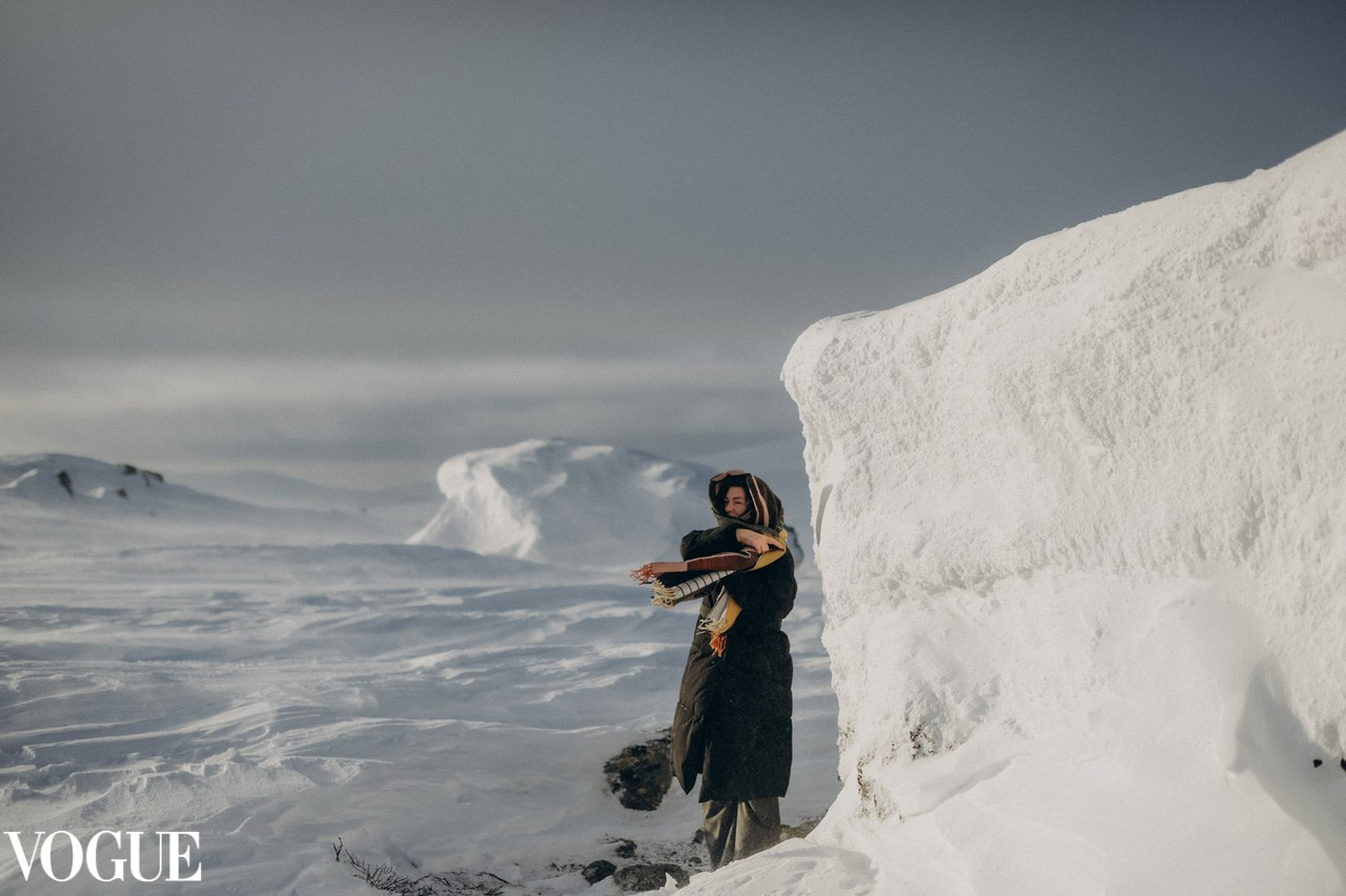VOGUE ITALIA. Фотограф Наталья Могилевская Мурманск Териберка Сейдозеро Рыбачий