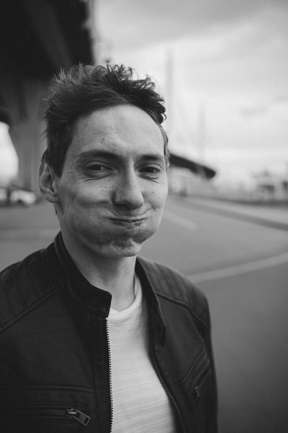 Прогулка — мужской портрет в стиле lifestyle. Фотограф в Санкт-Петербурге