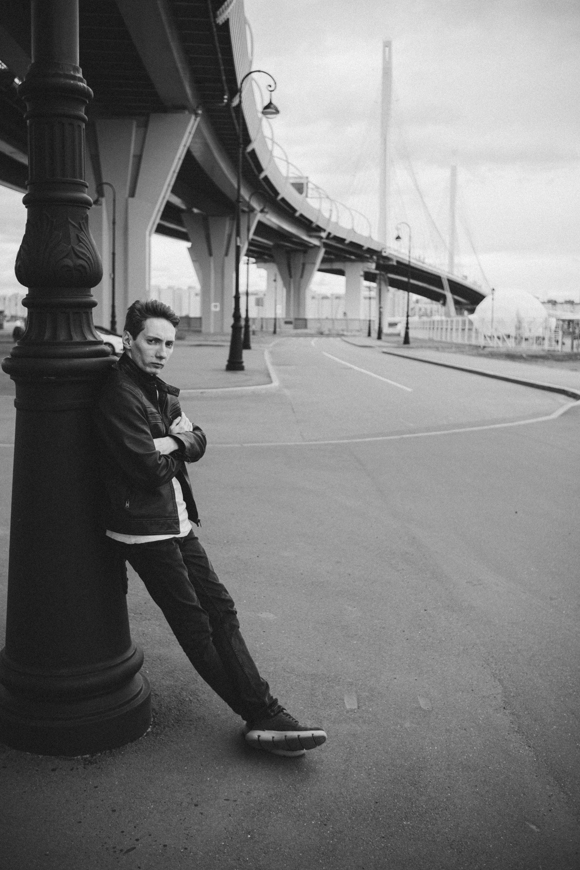 Прогулка — мужской портрет в стиле lifestyle. Фотограф в Санкт-Петербурге