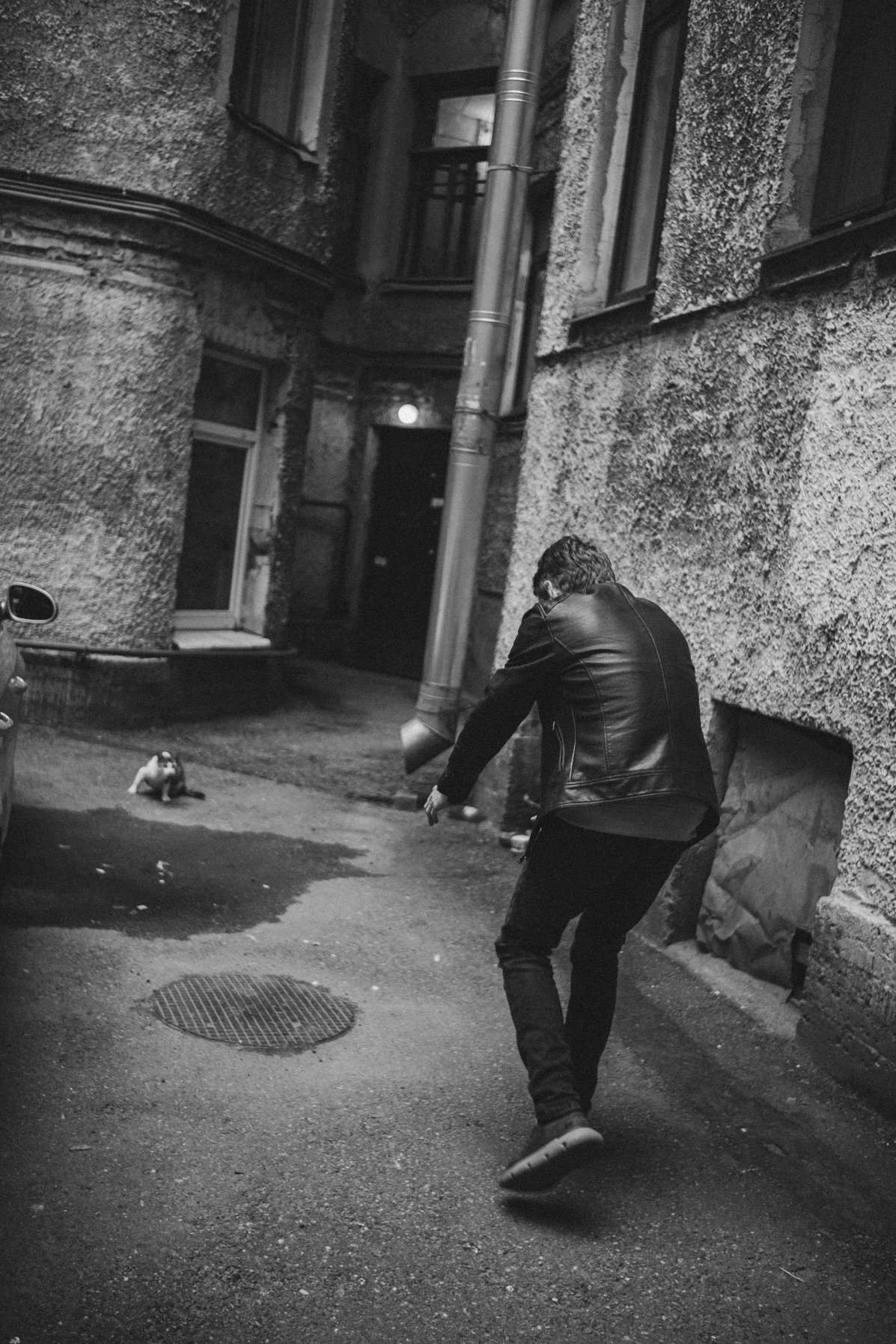 Прогулка — мужской портрет в стиле lifestyle. Фотограф в Санкт-Петербурге