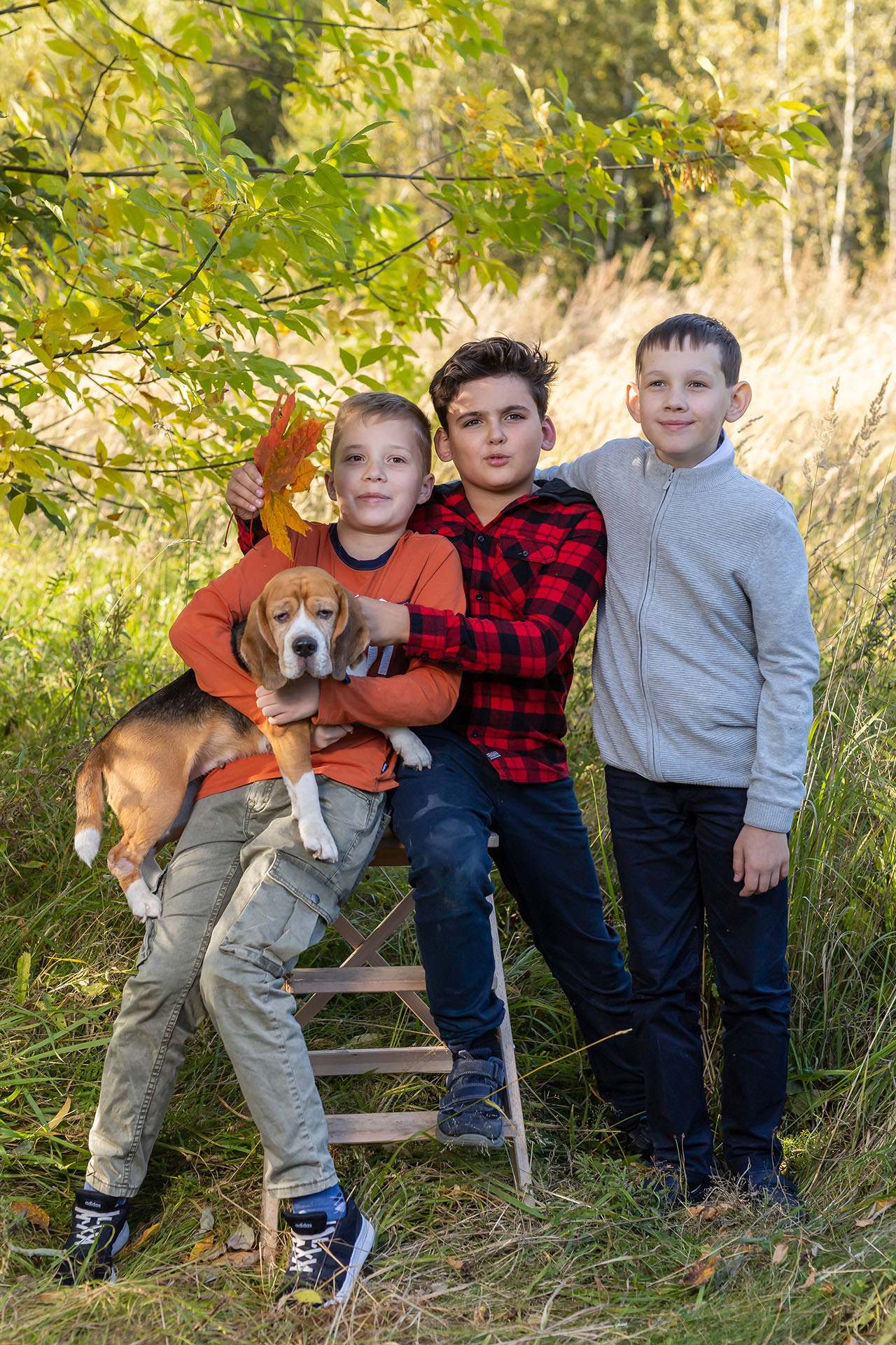 Осенняя фотосессия для школьников на альбом в Москве. Профессиональная фото и видеосъемка. Москва