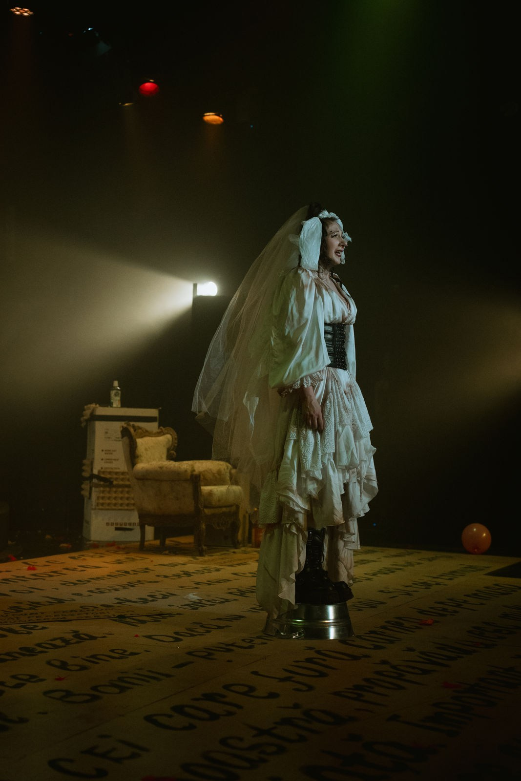 «Трехгрошовая опера». Режиссёр Даниил Филиппович