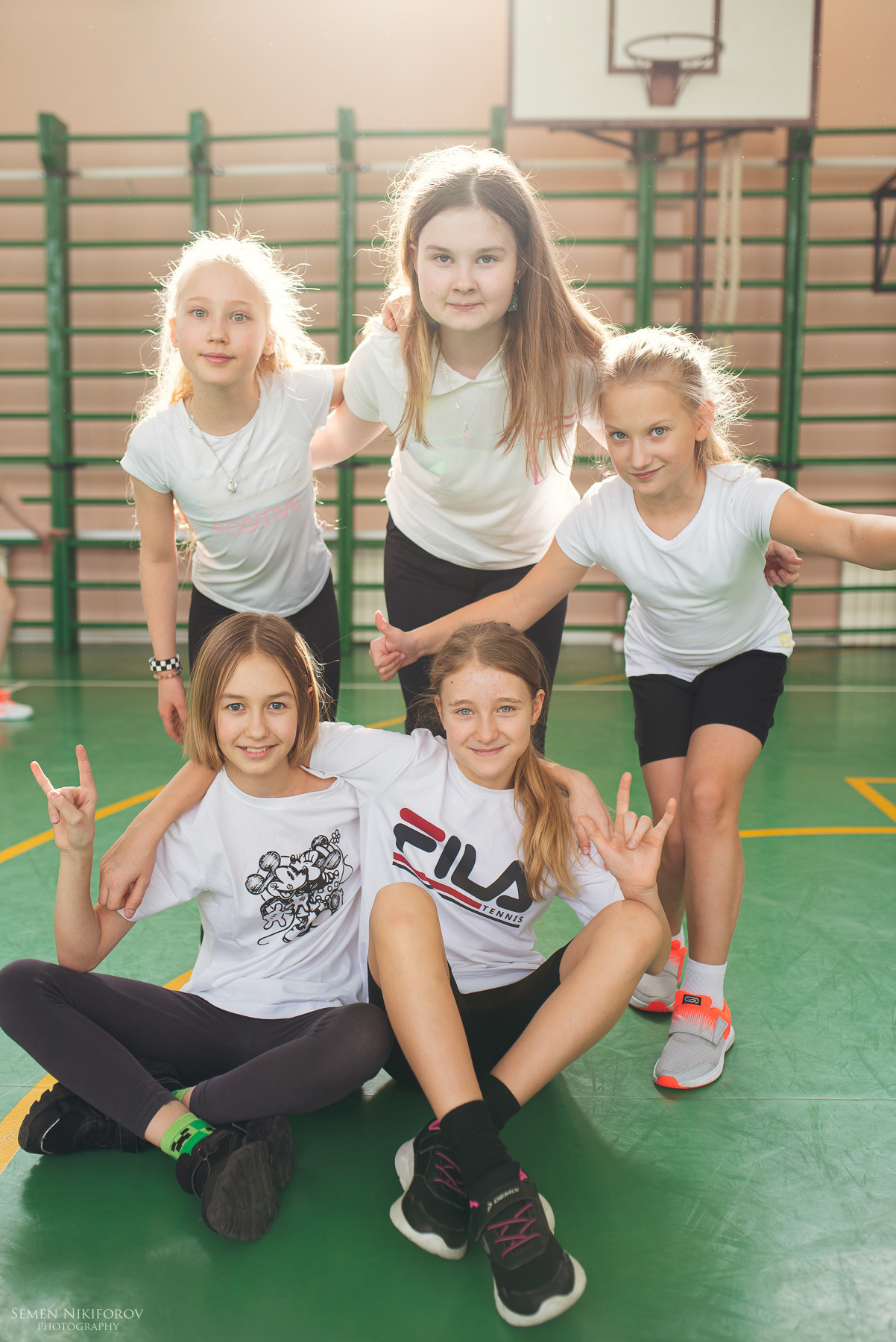 Как проходит съемка в 4х классах. Выпускные альбомы и фотосъемка в Красноярске