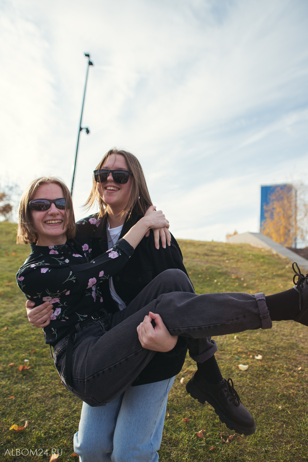 Съемка Школы № 145 11"И» класс. Выпускные альбомы и фотосъемка в Красноярске