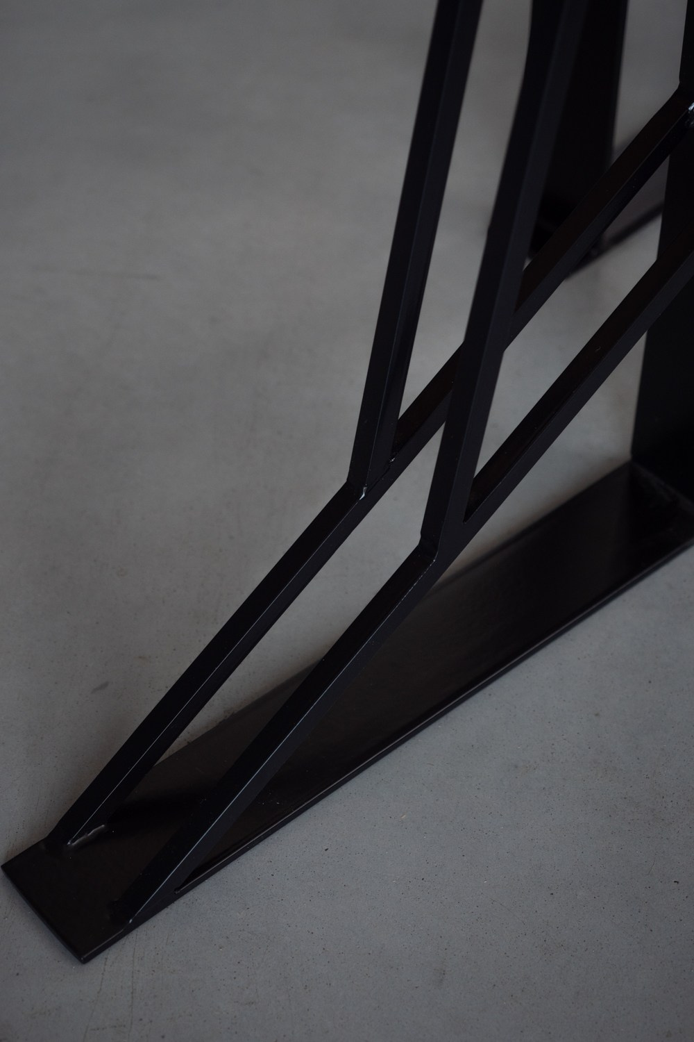 Столешницы и подстолья. Klauzevits Workshop