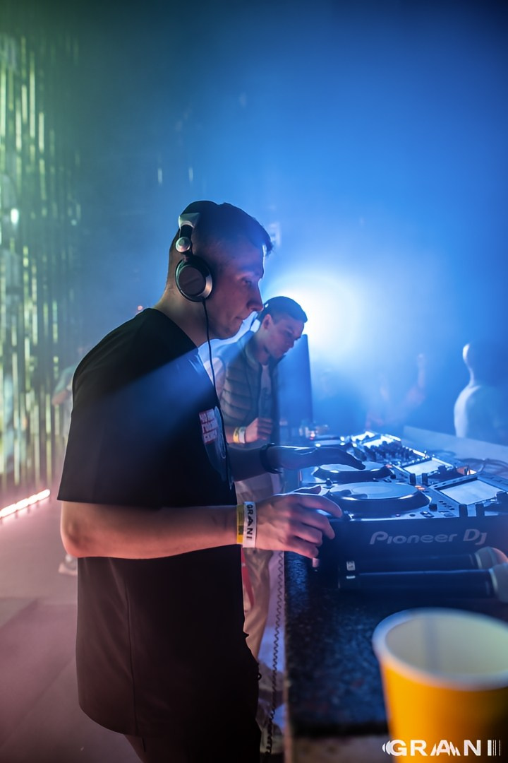 GRANI в клубе ARMA. Репортажный фотограф в Москве