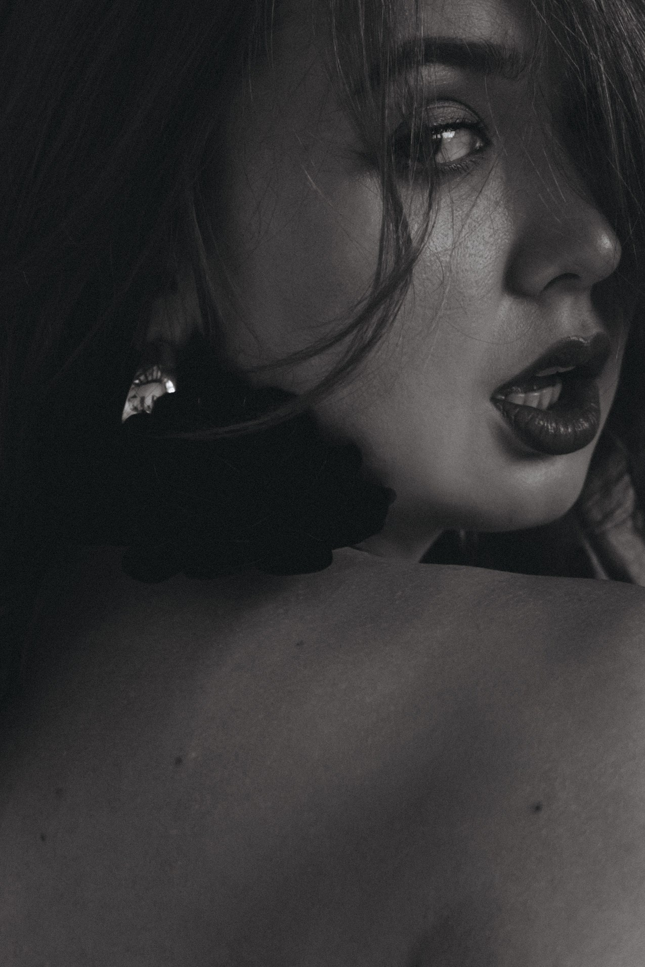 Женская студийная фотосессия во Владивостоке. Фотограф во Владивостоке Антон Блохин