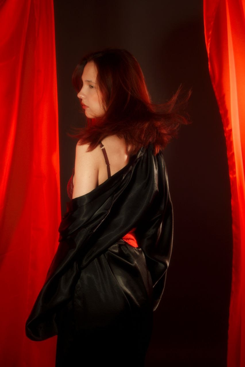 I see red. Rara Oleneva | фотограф (-иня, -ка, -есса)