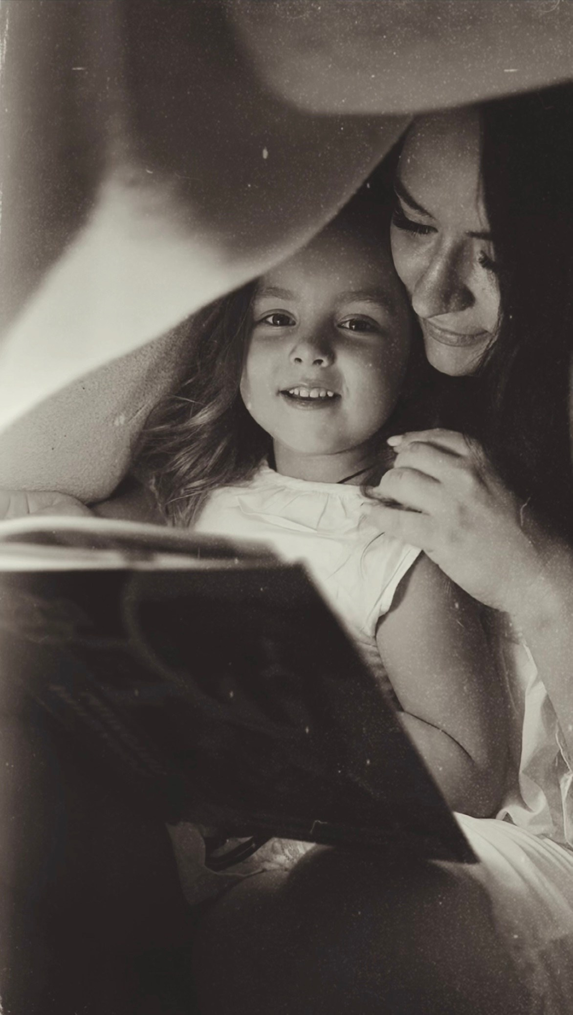 Мама и дочь. Женский фотограф, видеограф, визуальный артист. Радужный ХМАО