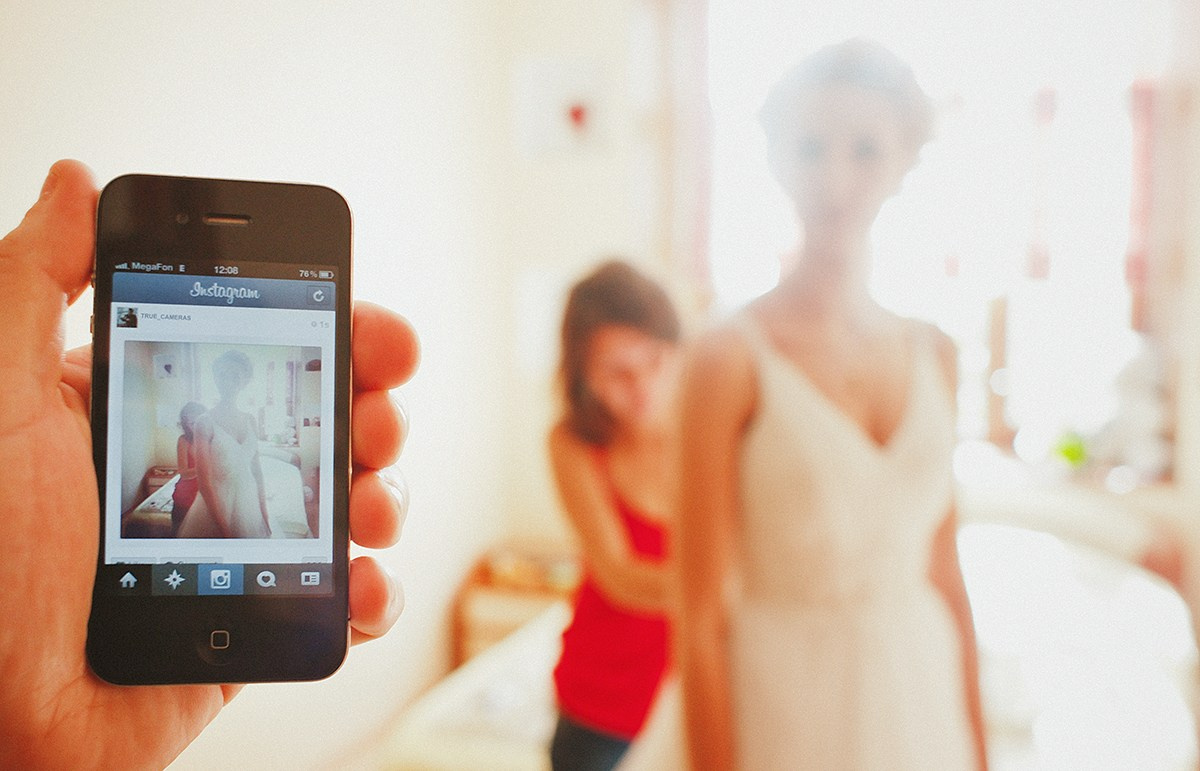 Свадебная прогулка Алекса и Даши. Фотограф крещение венчание в Петербурге! Помогает подобрать храм и посоветовал душевного батюшку в СПб