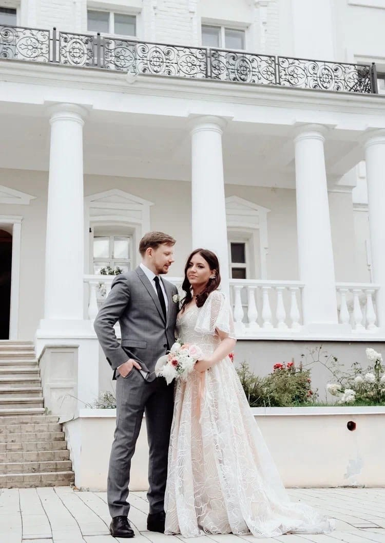 Примеры свадебных платьев. Модельер Евгений Бременев