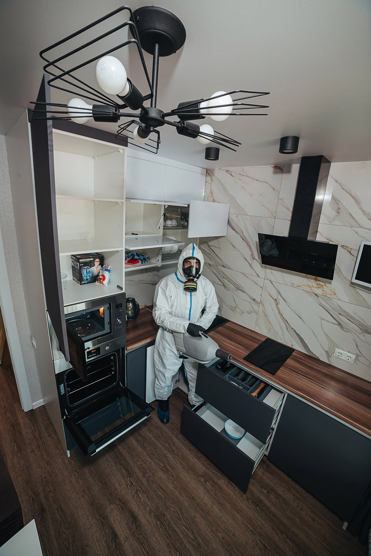 Дезинсекция. Репортажный (Event) фотограф в Барнауле | Даниил Маркин | Качество и вайб