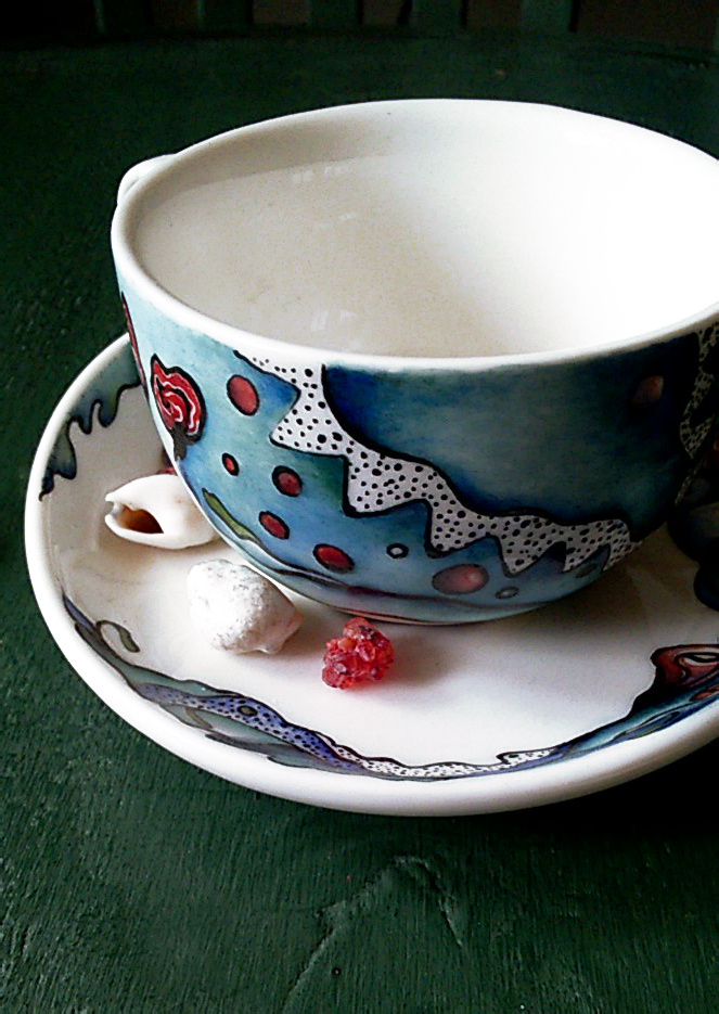 море на фарфоре