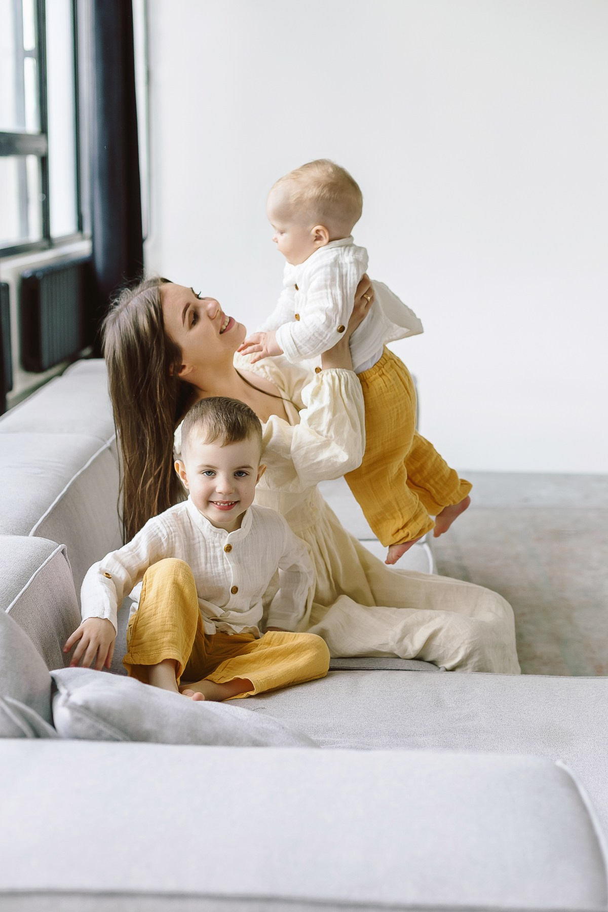 Семья, студия. Портретный и семейный фотограф в Минске