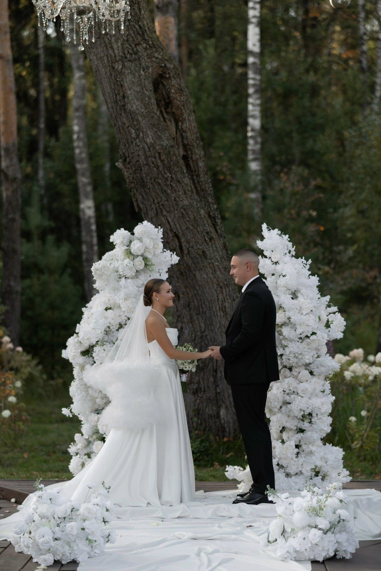 Декор. Подрядчики и друзья сети свадебных площадок House for wedding