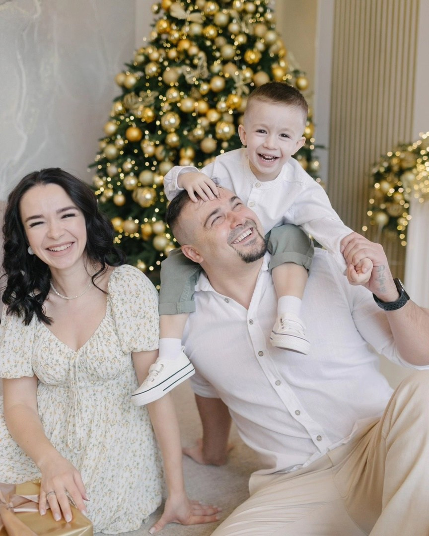 Новогодняя. Виктор и Виктория. Портфолио свадебного фотографа. Роман Каргаполов