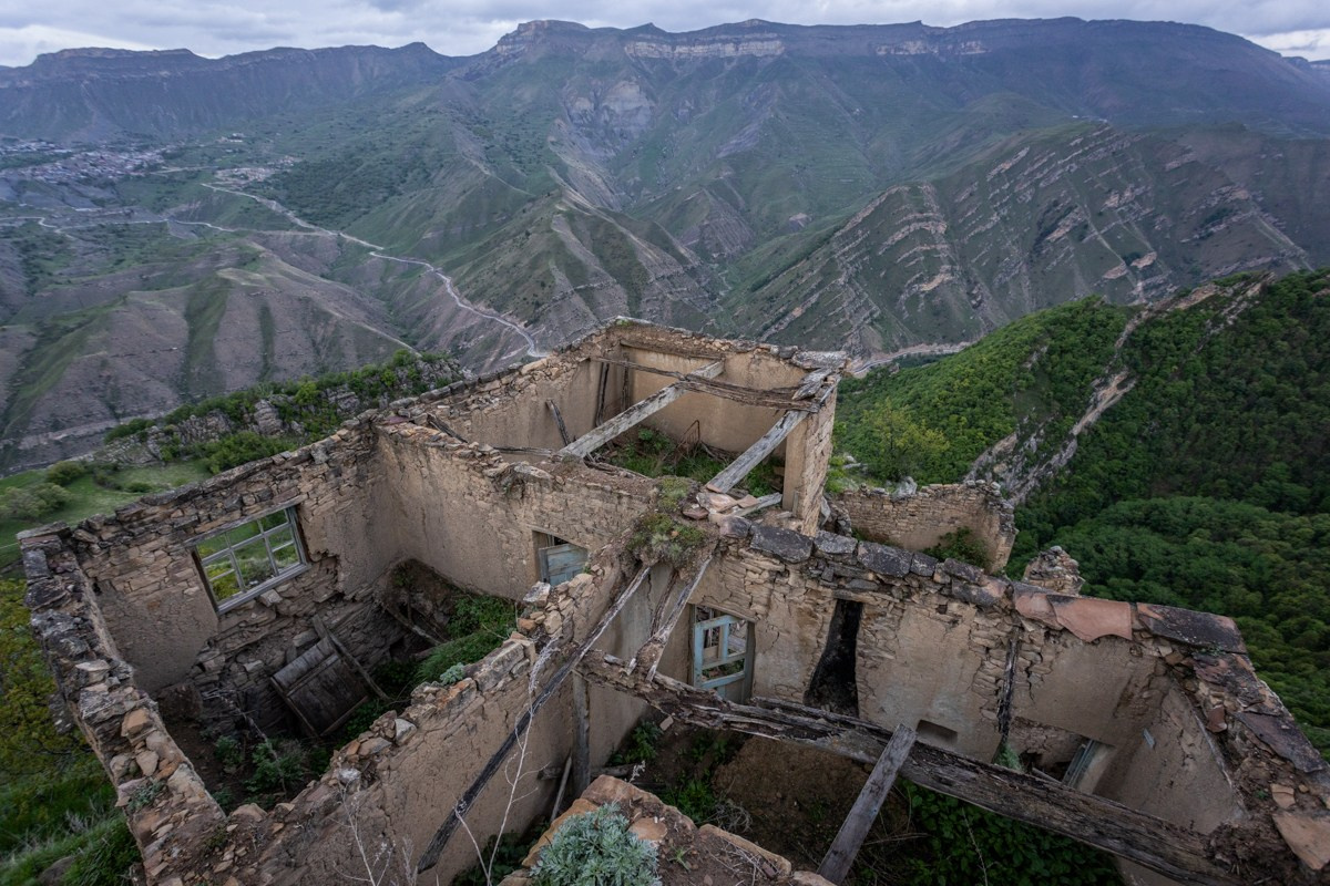 Аул-призрак Гамсутль. Photomantis