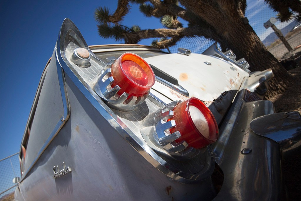 Ретро- авторазборка, США, 2013. Фотограф Василий Буланов