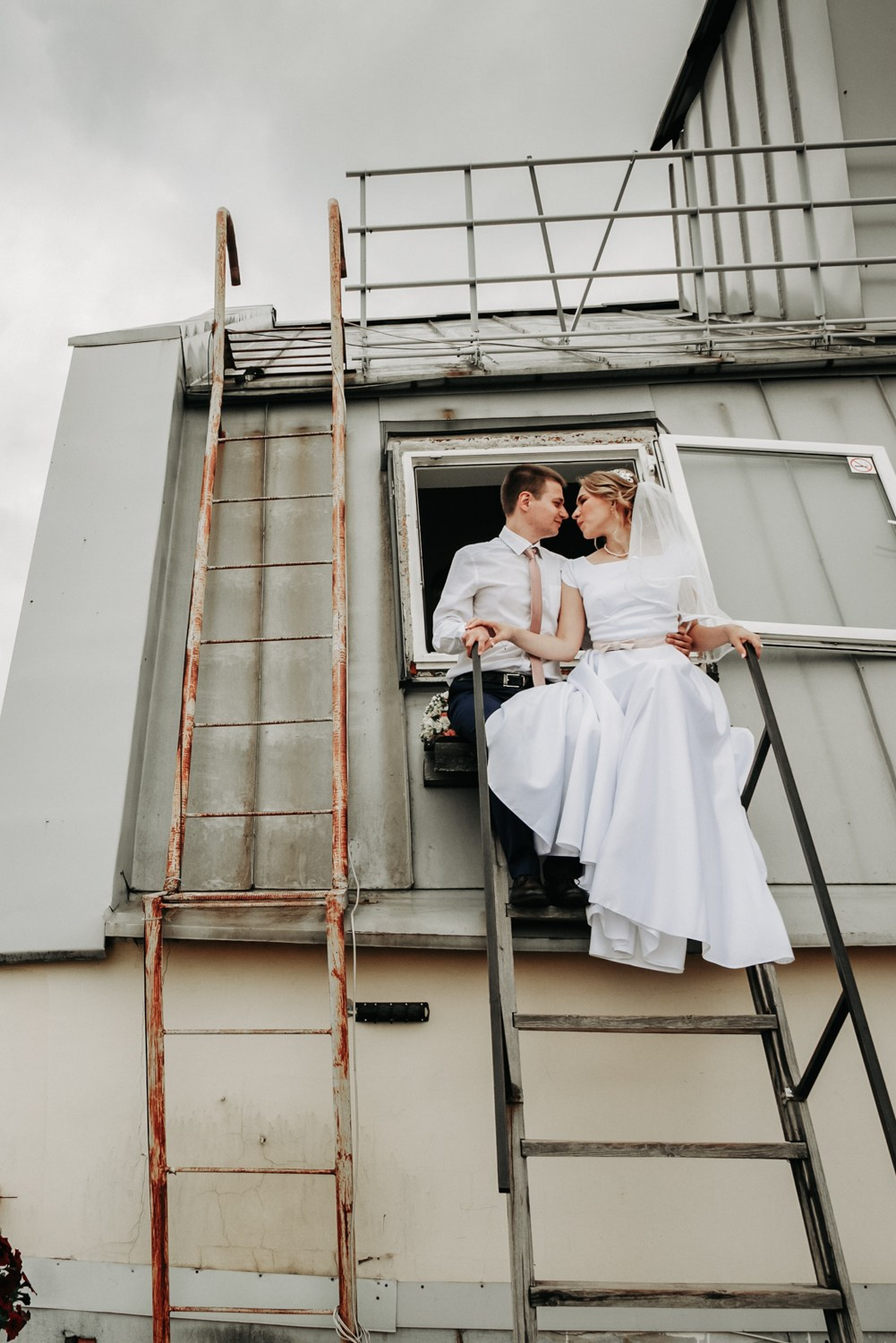 Свадебный фотограф в Санкт Петербурге, Москве. Фотограф крещение венчание в Петербурге! Помогает подобрать храм и посоветовал душевного батюшку в СПб