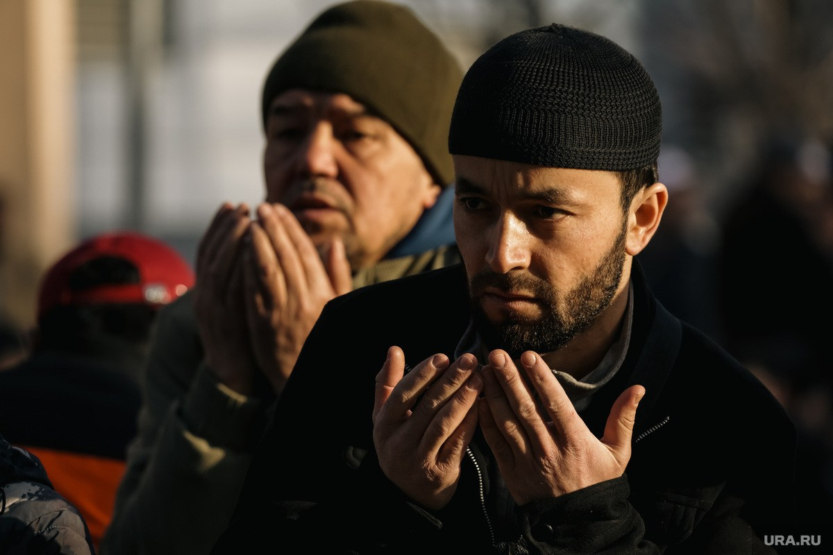 Ураза Байрам. Роман Наумов профессиональный фотограф