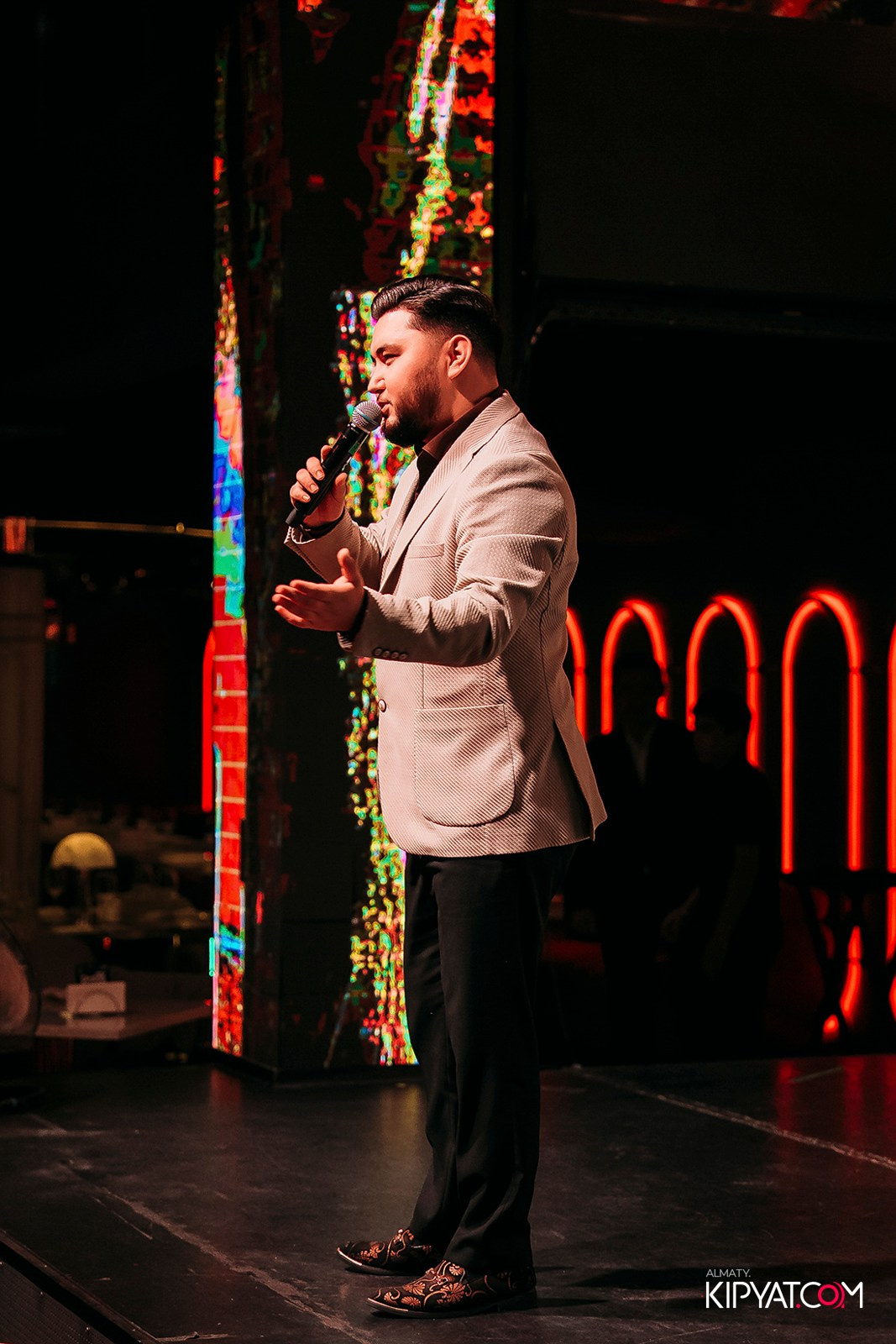 QUEEN. КИПЯТКОМ АЛМАТЫ!