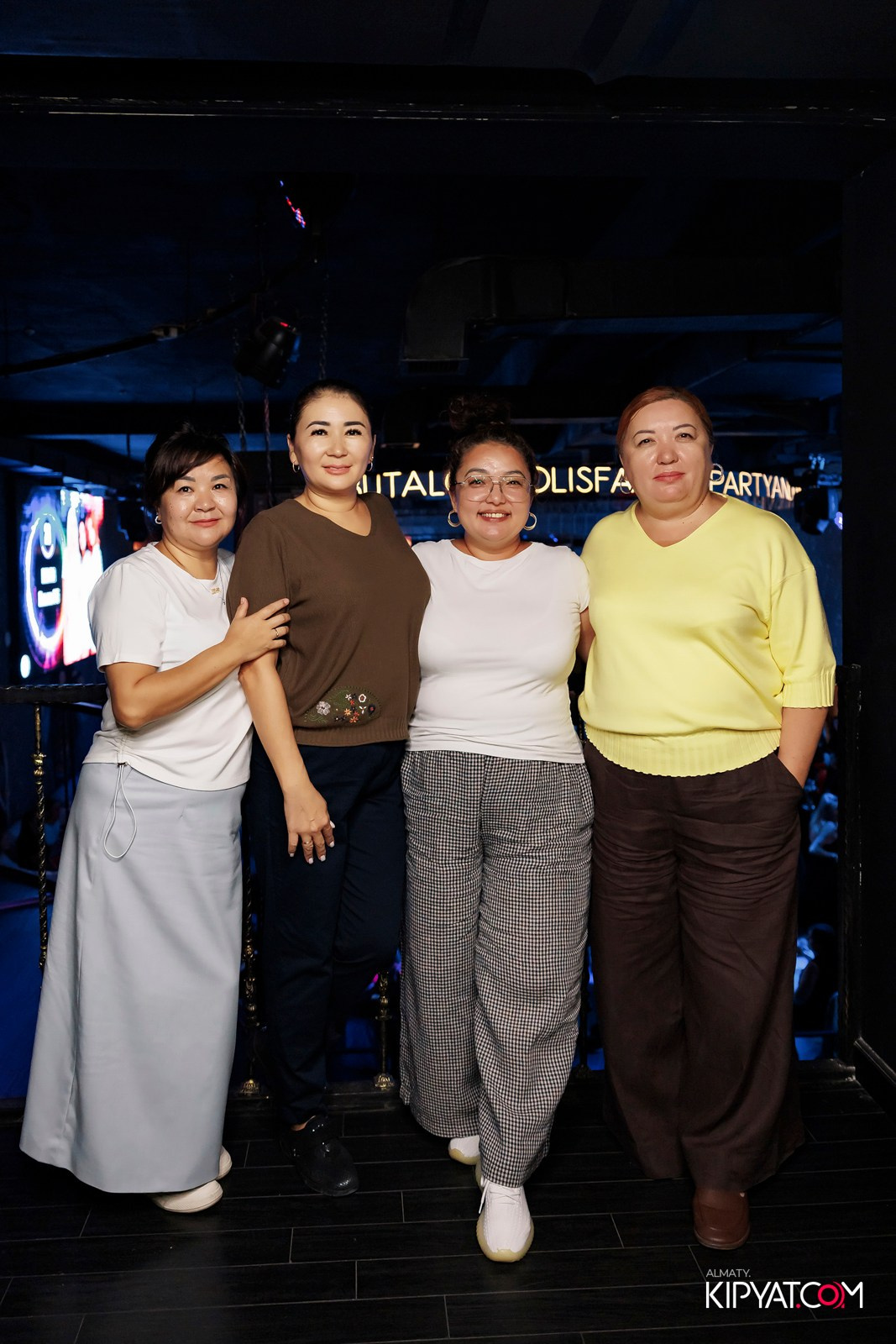 МУЗЫКАЛЬНОЕ ЛОТО В HIT RETRO. КИПЯТКОМ АЛМАТЫ!