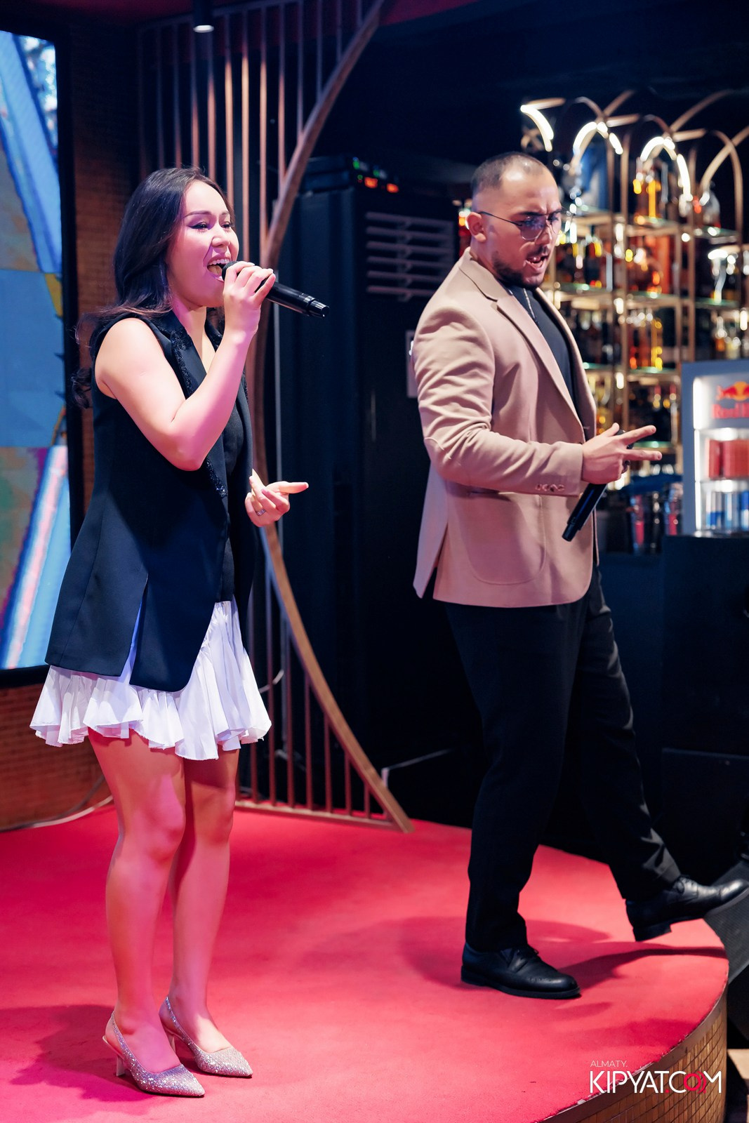 ЗАЯ, НА БИС. КИПЯТКОМ АЛМАТЫ!