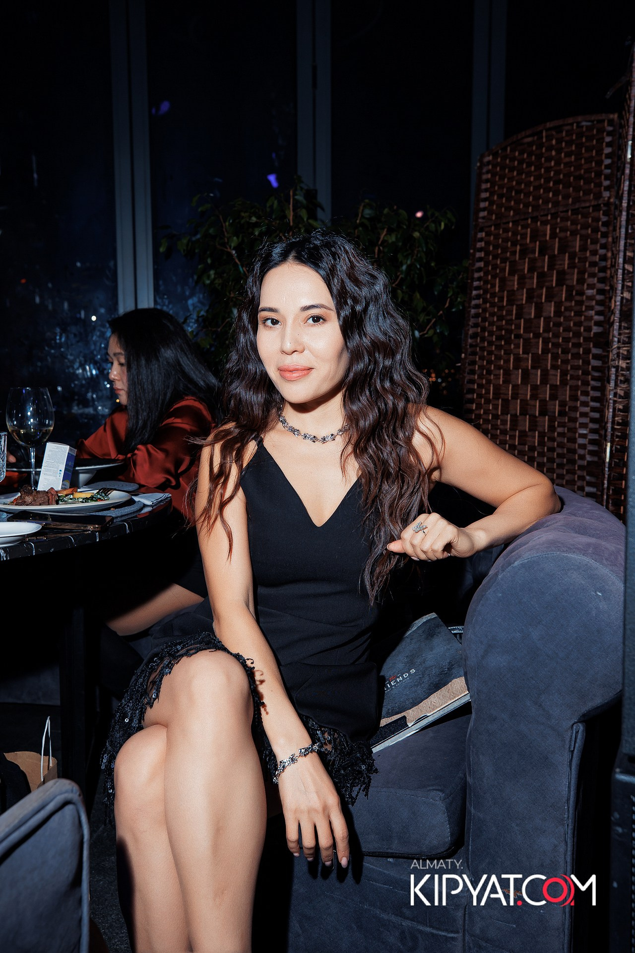FRIENDS BAR & TERRACE. КИПЯТКОМ АЛМАТЫ! Фотосъемка мероприятий в Алматы