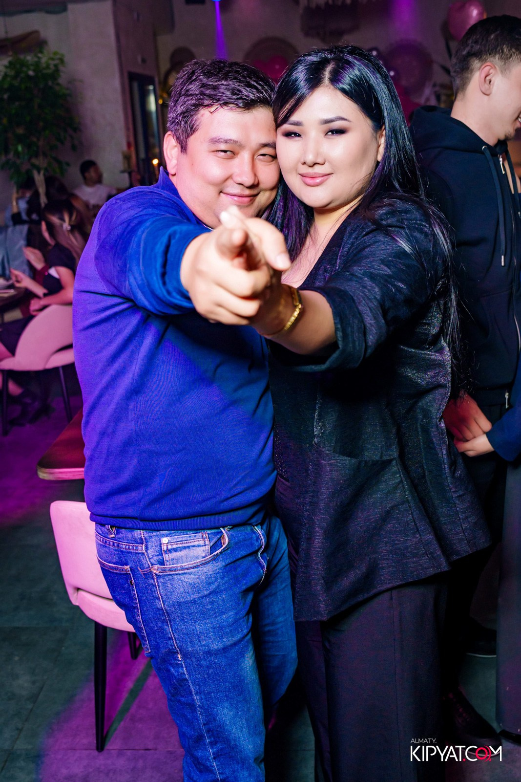 BAY RESTAURANT & BAR. КИПЯТКОМ АЛМАТЫ!