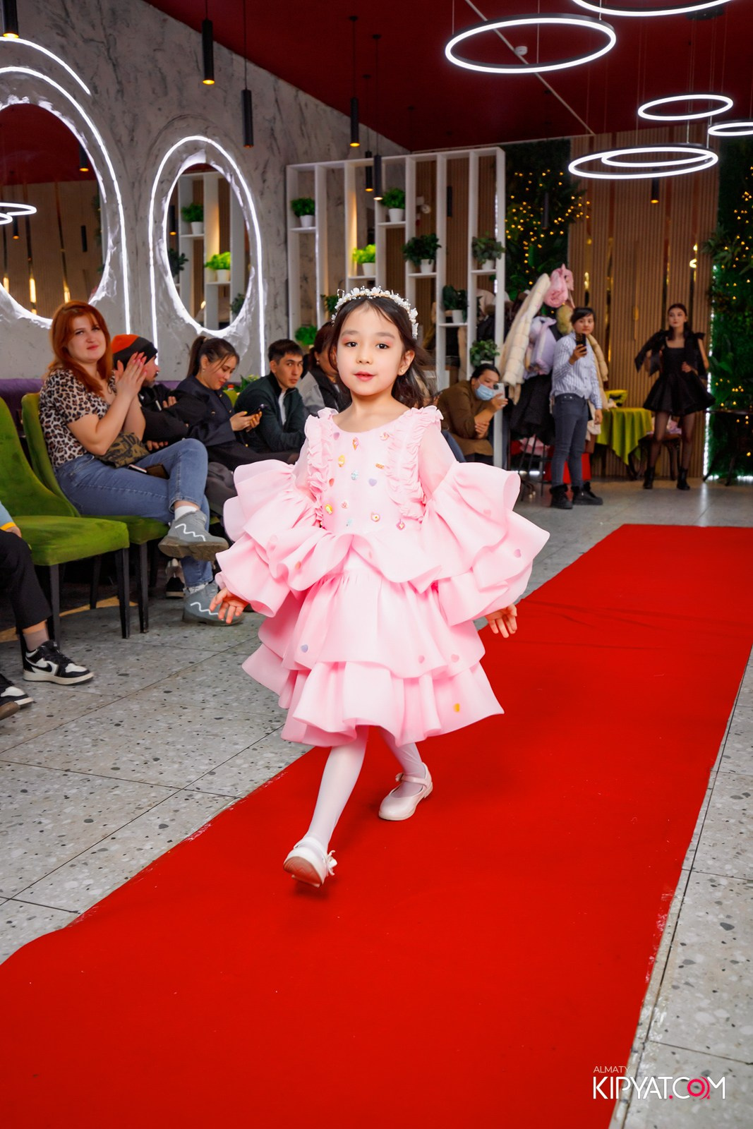 FASHION DAY 2025 КАФЕ ЖАКСЫЛЫК. КИПЯТКОМ АЛМАТЫ!