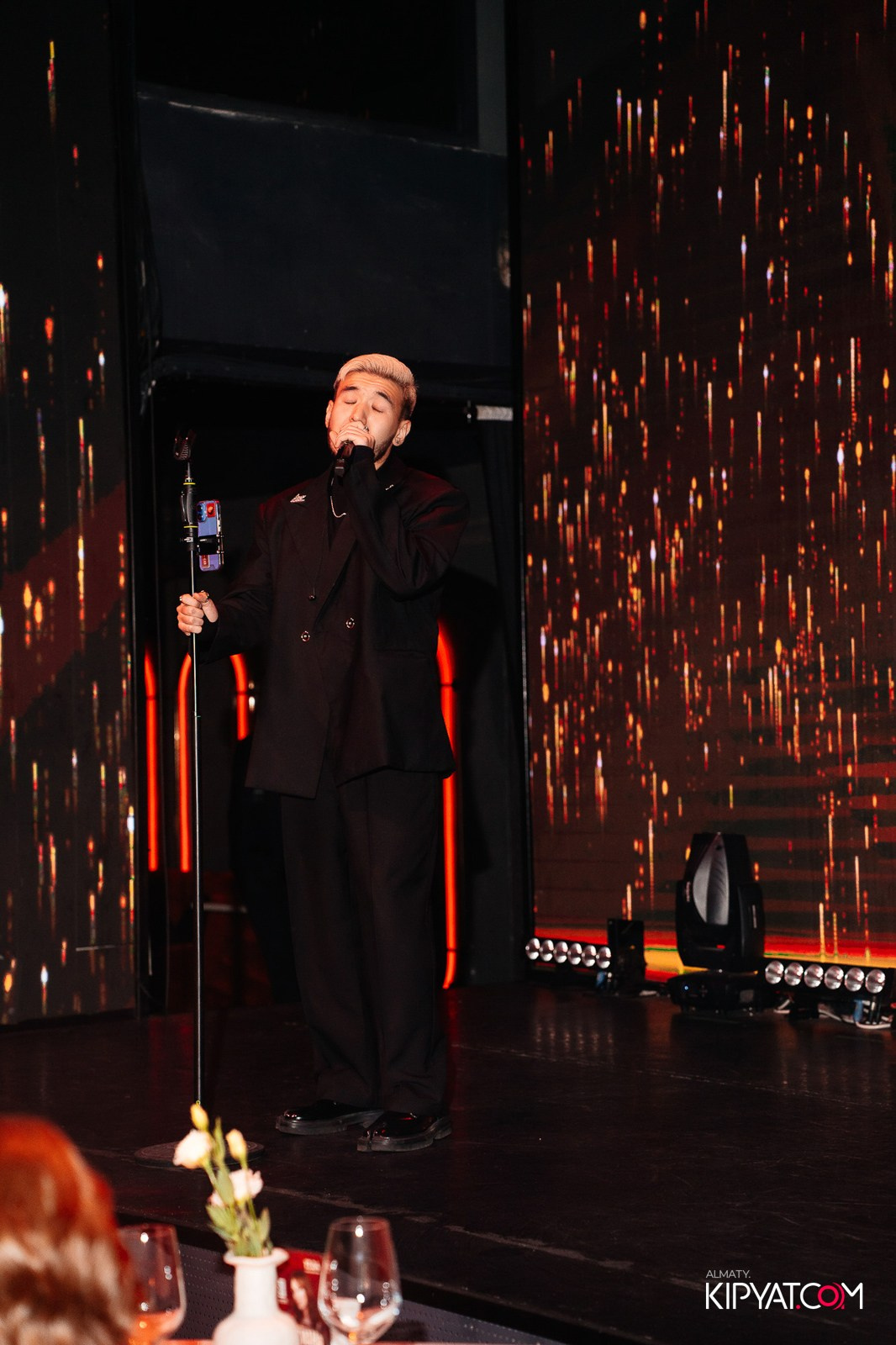 QUEEN. КИПЯТКОМ АЛМАТЫ!